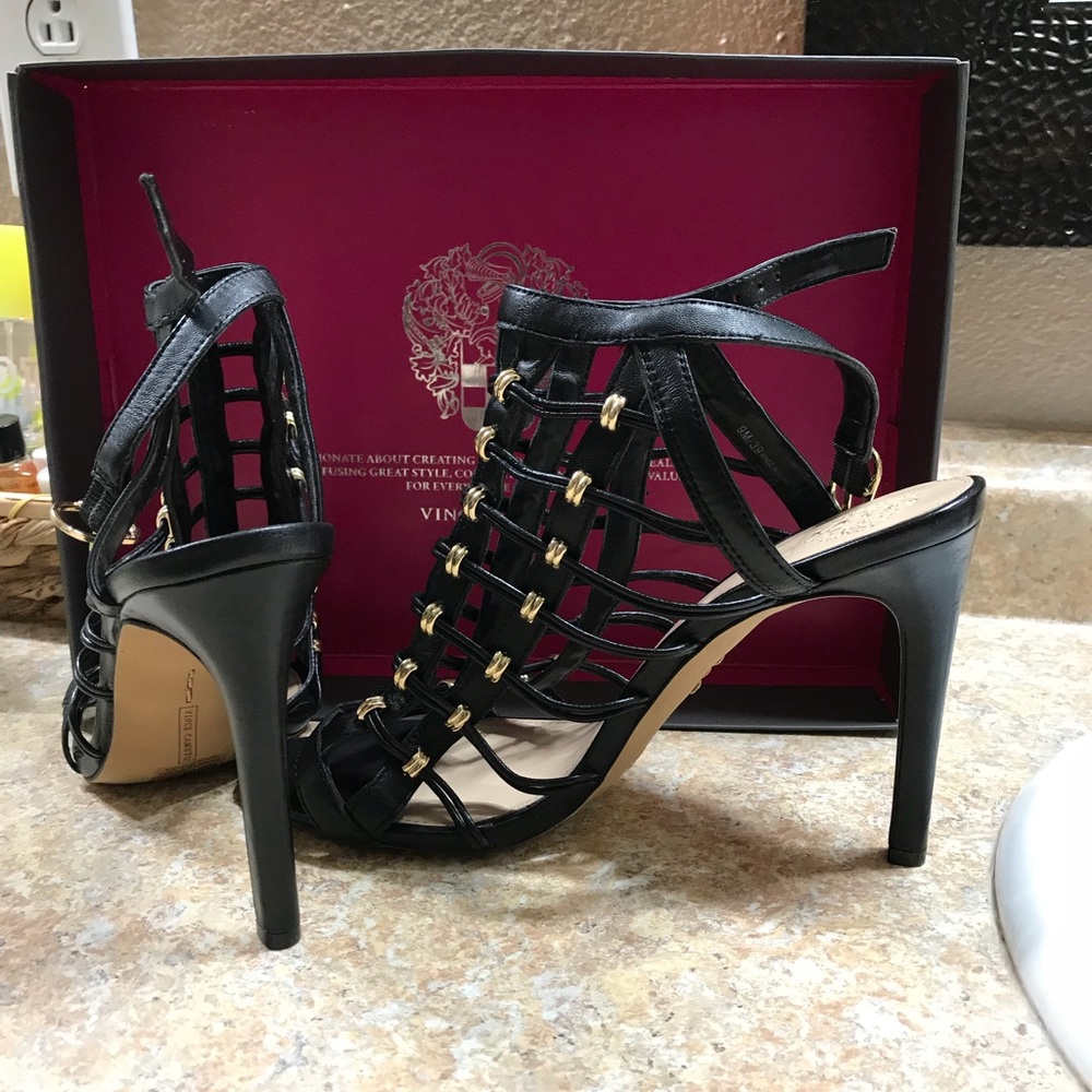 Vince Camuto size 9